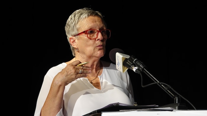 Linda Lebel lors du débat de CFIM.
