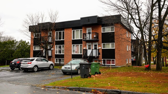 Deux immeubles de logements abordables à Sherbrooke.