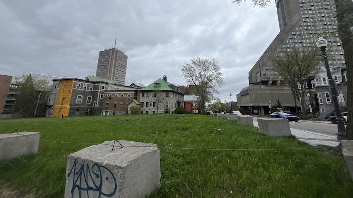 Sur le terrain laissé vacant après la démolition de l’église Saint-Cœur-de-Marie poussera un projet sur 20 étages.