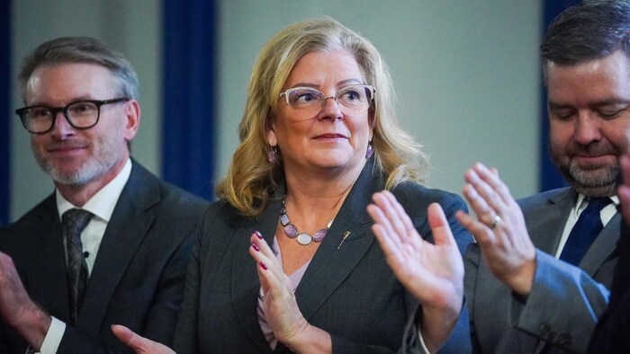 La ministre de la Santé mentale et de dépendances, des Aînés et de la Santé en milieux ruraux et éloignés, Lori Carr, le 11 décembre 2025.