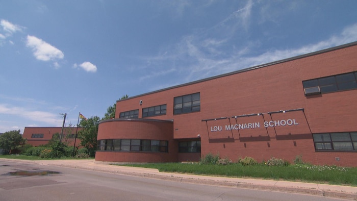 L'École Lou McNarin. 