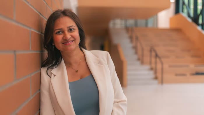 Loveena Chera is the Chief Executive Officer at InspireHealth. After seeing many friends and family impacted by the devastating effects of cancer, she was inspired to join the company and provide life-changing supportive care services to cancer patients and their loved ones.