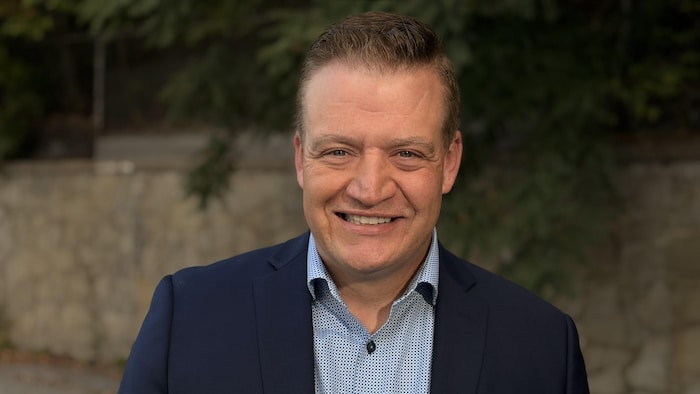 Portrait de Luc Fortin.