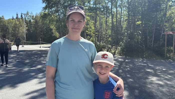 Lydia Nockels et son fils. 