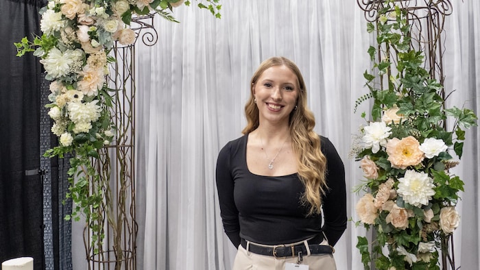 Mackenzie Johnston, organisatrice de mariage pour Plannin’ Companion.