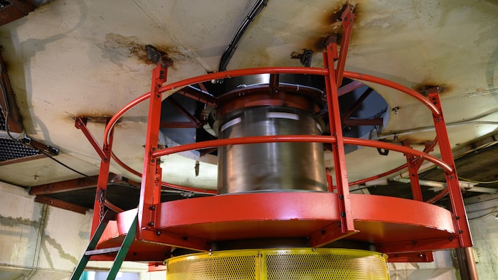 Une turbine qui tourne rapidement.