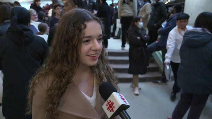 Un portrait de Madeleine Brown.