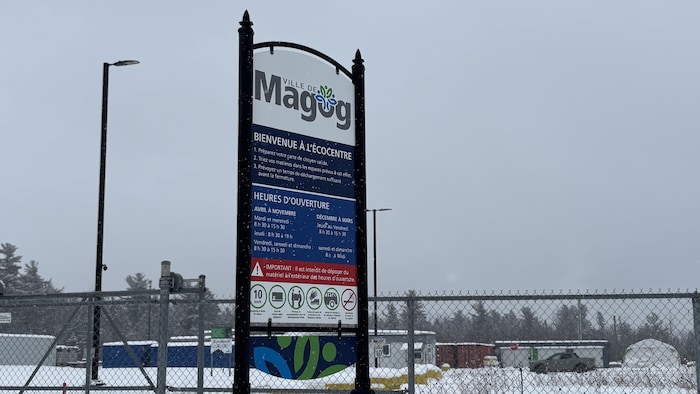 pancarte de l'Écocentre de Magog.