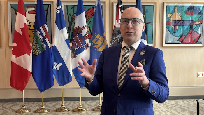 Le maire d'Edmonton, Andrew Knack.