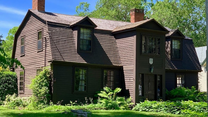Extérieur de la maison de Gannes-Cosby.