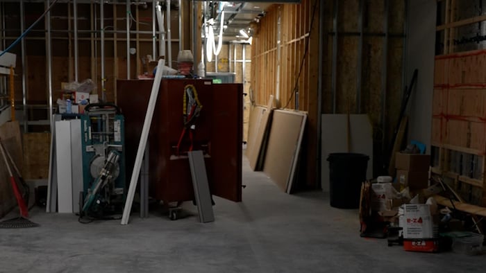 L'intérieur d'un bâtiment en construction.