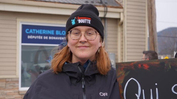Louise Gallien lors de la manifestation du 30 mars.