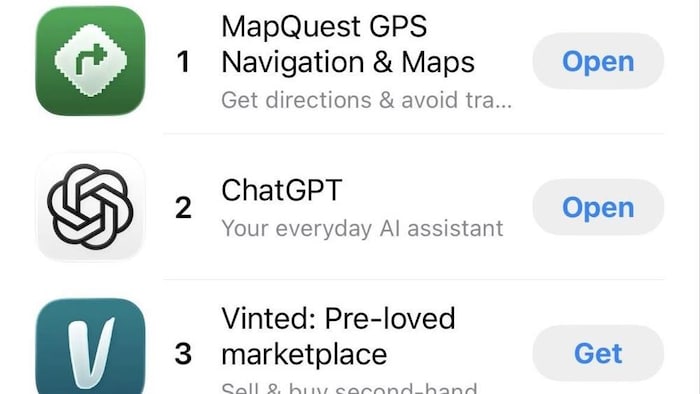 Une capture d'écran qui montre Mapquest au sommet des téléchagements sur Apple.
