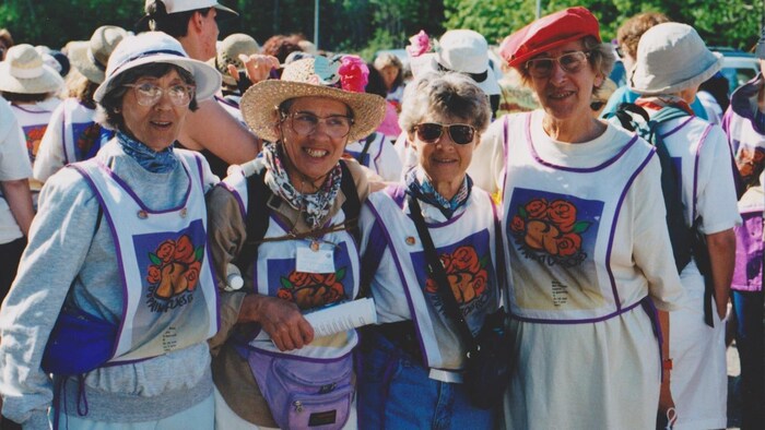 Marcheuses lors de la marche Du pain et des roses de 1995.