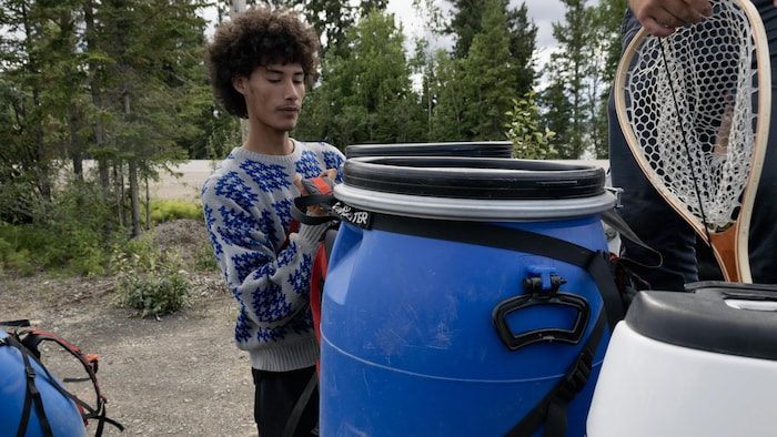 Marcus Proctor Des jeunes mentors en plein air aux T.N.-O. | Radio-Canada