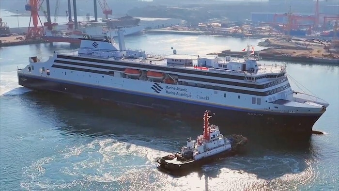 Us Traverses De Marine Atlantique. 