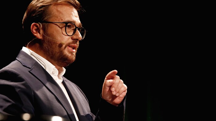 Mario Simard participe au débat présenté par Radio-Canada Saguenay-Lac-Saint-Jean et Le Quotidien.