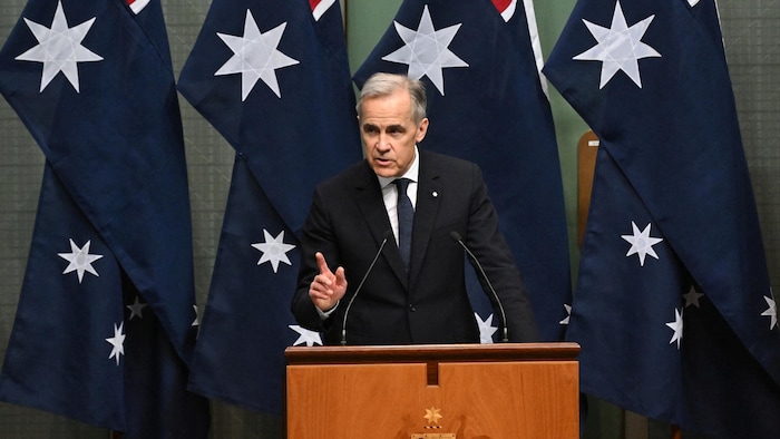 Le premier ministre Carney livre un discours à la Chambre des représentants australienne, le 4 mars 2026.