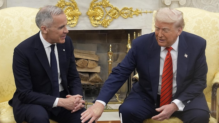 Le premier ministre canadien Mark Carney et Donald Trump.