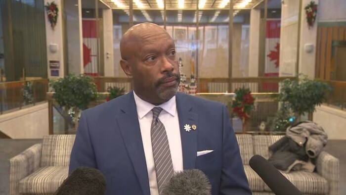 Le conseiller municipal de Saint-Norbert-Seine River et président de la Manitoba Police Commission, Markus Chambers.