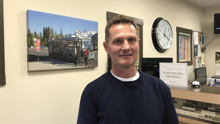 Martin Bean accorde une entrevue dans ses bureaux de Banff.