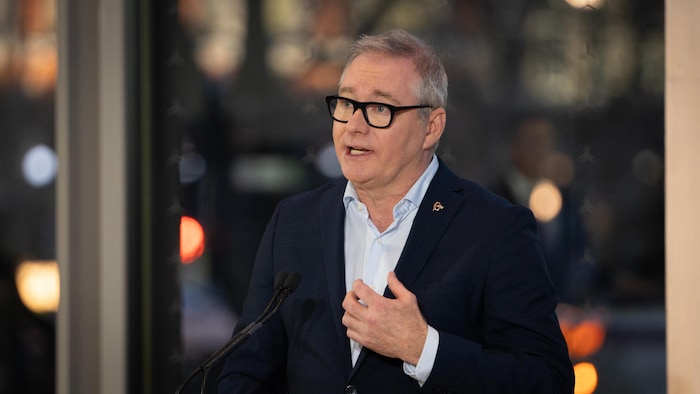Martin Champoux.