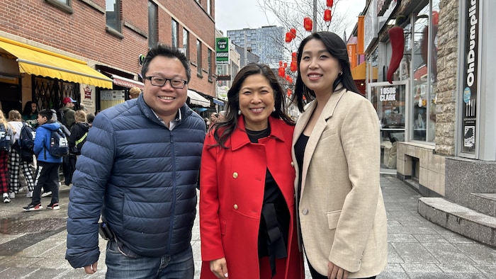 Mary Ng， Winston Chan, and Eva Hu