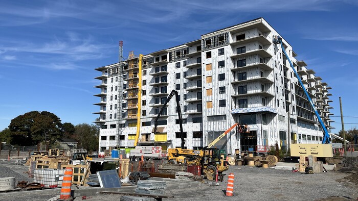 Edificio de apartamentos en construcción en Canadá.