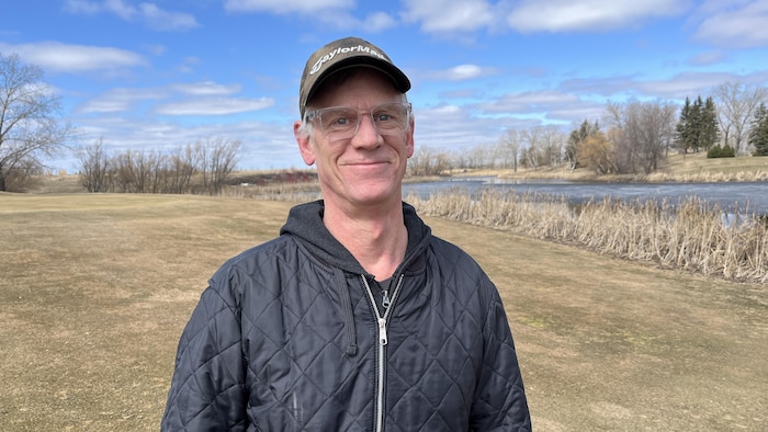 Michael Reling après sa première ronde de golf de l’année, le 19 avril 2025.