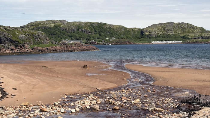 Un paysage près de l'eau en Basse-Côte-Nord.