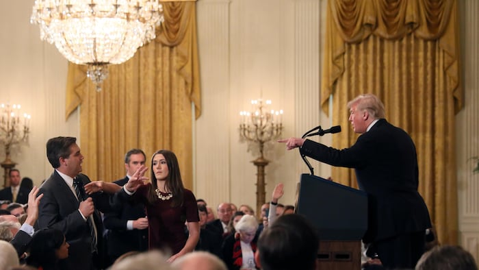 Altercation verbale à la Maison-Blanche entre Donald Trump et le journaliste de CNN JIm Acosta.