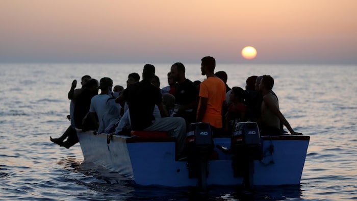 Naufrage En Méditerranée : Plus De 60 Migrants Morts Au Large De La ...