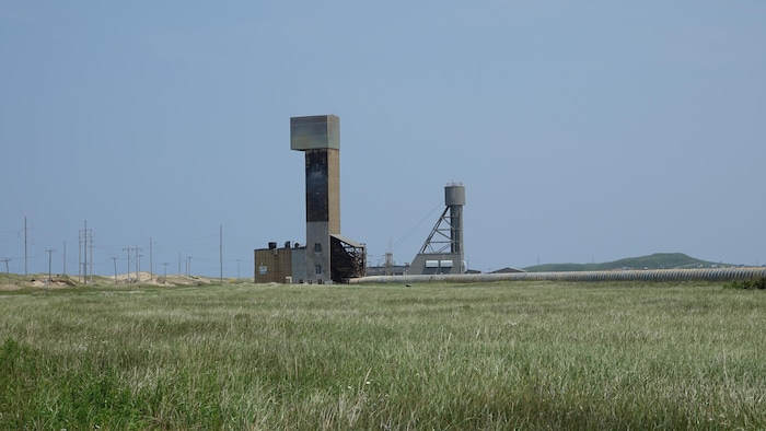 Les infrastructures de Mines Seleine en été.