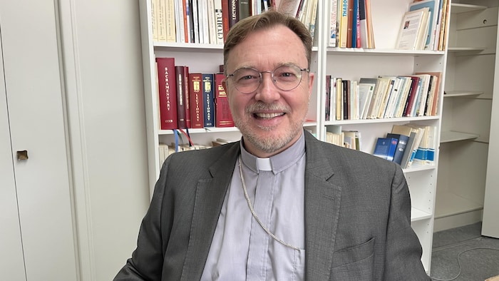 Monseigneur Pierre Charland.