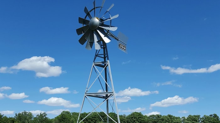 Un moulin à vent.