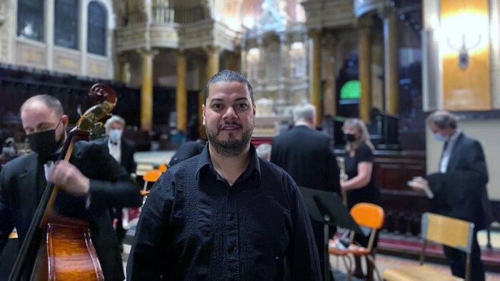 Bien qu'il ne soit arrivé qu'en 2019, Altair Braz Venancio (photo) est membre de deux orchestres au Canada, l'Orchestre de l'Université de Montréal et l'Orchestre symphonique de l'Isle, tous deux à Montréal.  
