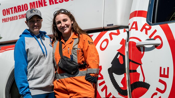 Photo de Nathalie Gilbert et de Kayla Bianchin.