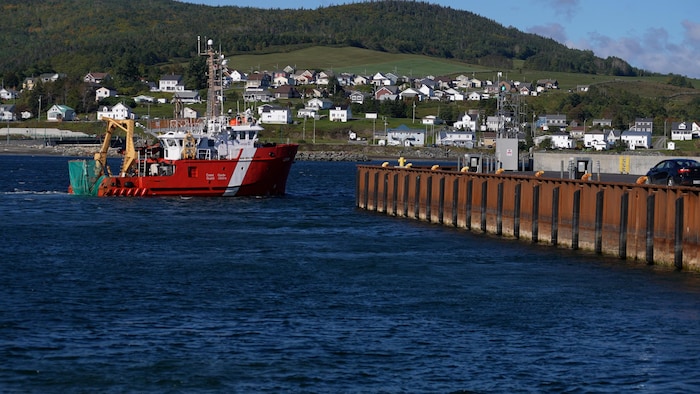 Le NGCC Leim de la Garde côtière canadienne.