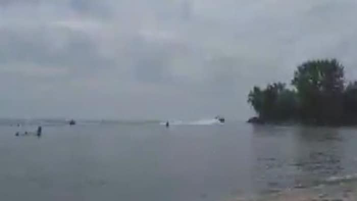 Une capture d'écran d'une vidéo amateur de l'accident.