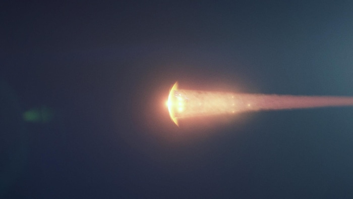 Illustration de la rentrée atmosphérique de la capsule Orion.