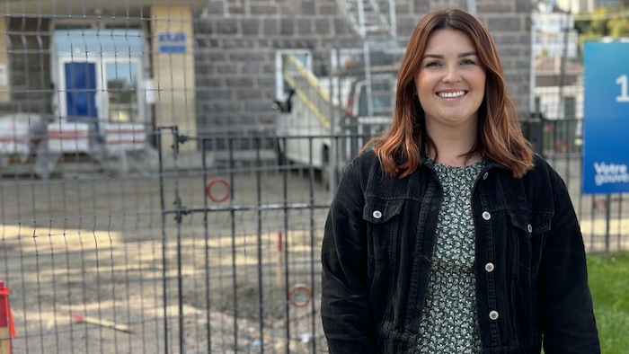 Léanne Châteauneuf prend la pose.