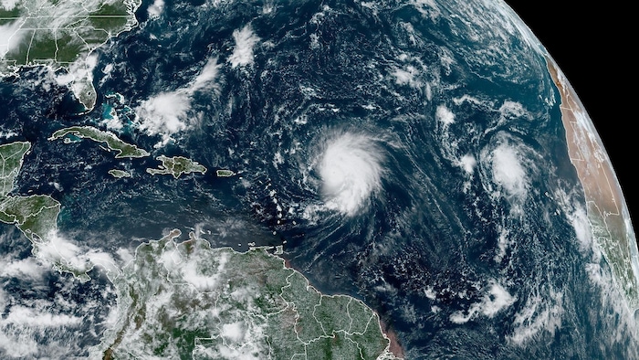 Image satellite d'un ouragan.