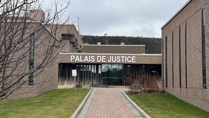 Le palais de justice de Percé