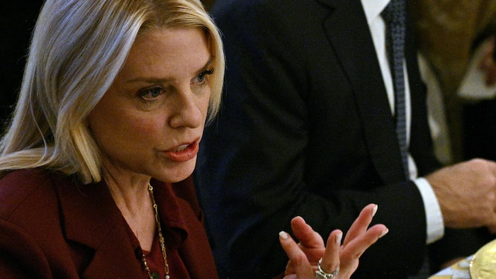 Pam Bondi.