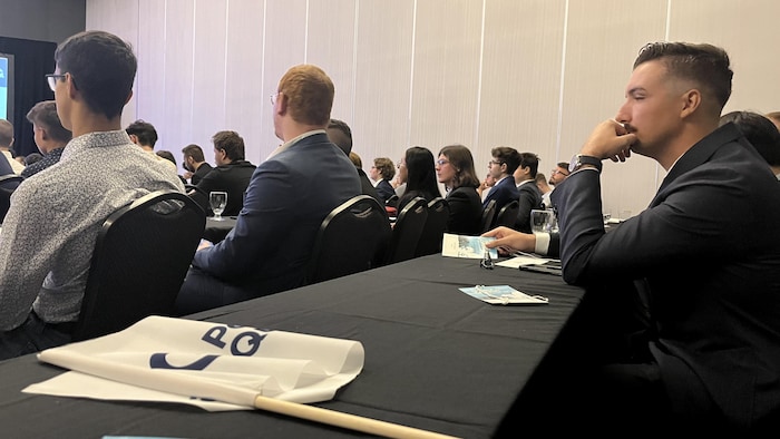 Place au congrès du comité national des jeunes du Parti québécois ...