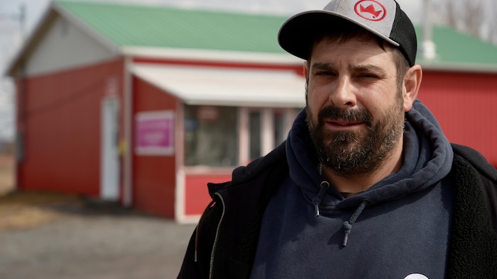 Portrait de l'ex-conjoint d’Amanda Maloney.