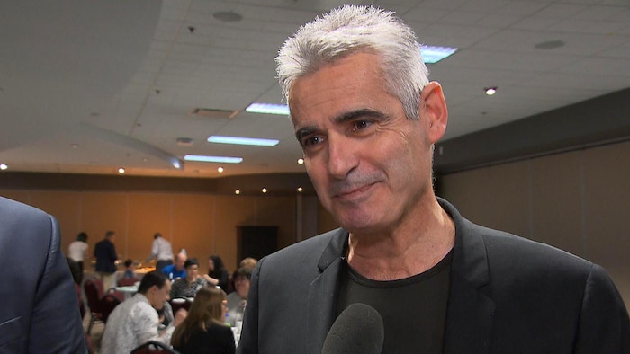 Le comédien Patrice Coquereau en entrevue à Radio-Canada