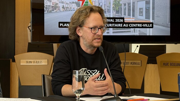 Paul-Antoine Martel en conférence de presse.