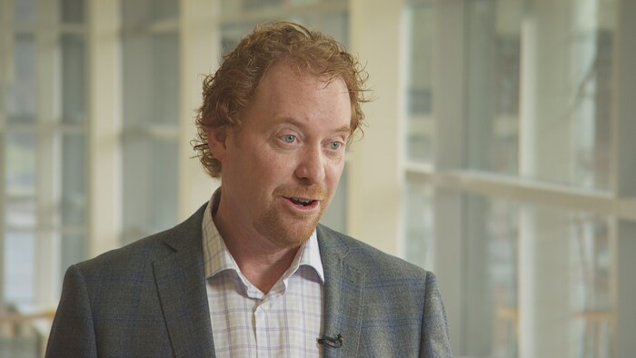 Paul McGary, le directeur des services de dépendance et de santé mentale au bureau de santé Lakeridge