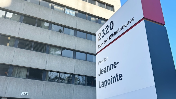 Le pavillon Jeanne-Lapointe à l'Université Laval